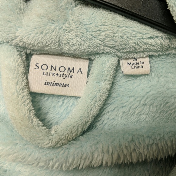 DONATED - Picture 4 of 4